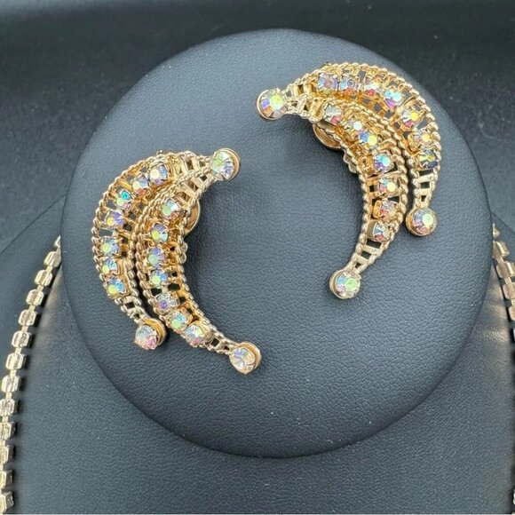 Vintage Stunning Crystal Rhinestone and Pearl Bib Necklace and Earring Set - Picture 14 of 16